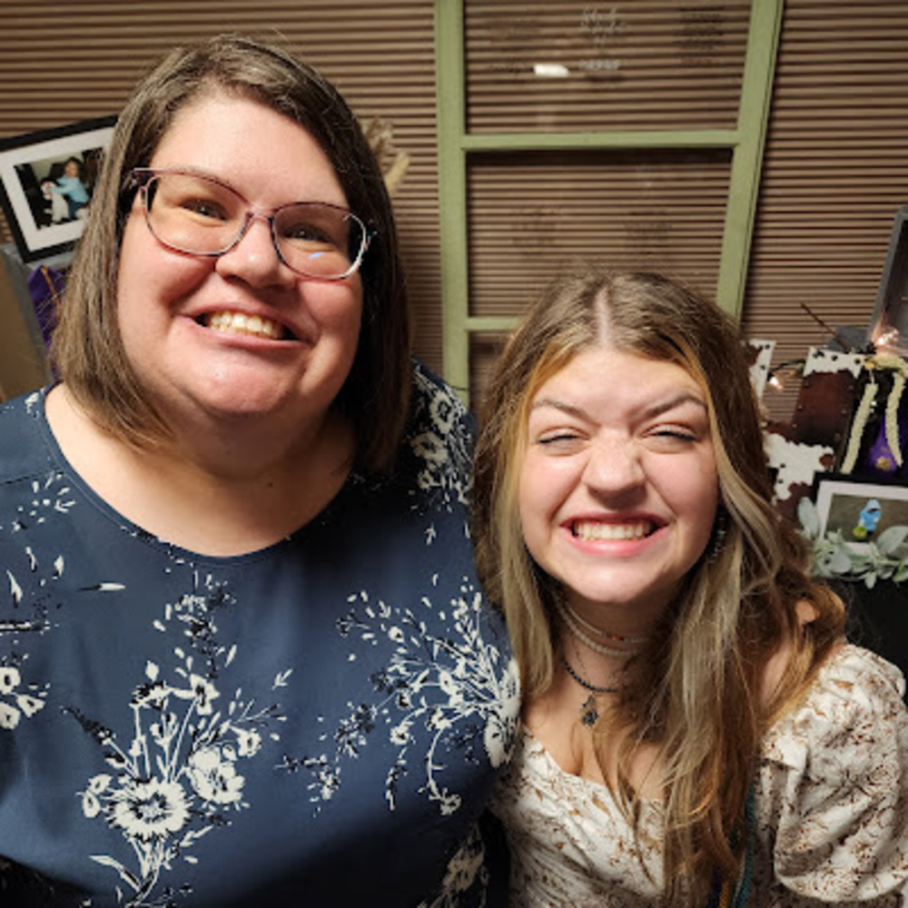 Meet your Posher, Desirae